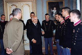 Delegazione di ufficiali ed allievi dell'Accademia Militare di Modena, in servizio di guardia d'onore al Palazzo del Quirinale