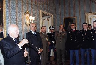 Delegazione di ufficiali ed allievi dell'Accademia Militare di Modena, in servizio di guardia d'onore al Palazzo del Quirinale