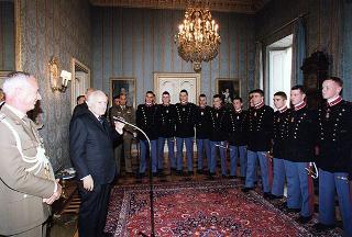 Delegazione di ufficiali ed allievi dell'Accademia Militare di Modena, in servizio di guardia d'onore al Palazzo del Quirinale
