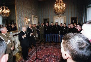 Delegazione di ufficiali ed allievi dell'Accademia Militare di Modena, in servizio di guardia d'onore al Palazzo del Quirinale