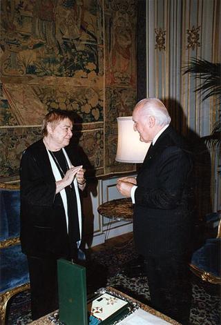 Fernanda Pivano, per il conferimento delle insegne dell'Onorificenza di Cavaliere di Gran Croce dell'Ordine al Merito della Repubblica Italiana