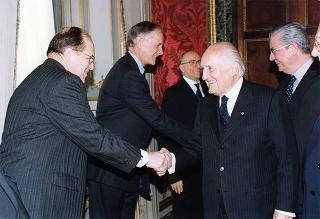 Incontro e successiva colazione con gli ambasciatori dei Paesi membri dell'Unione Europea