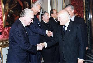 Incontro e successiva colazione con gli ambasciatori dei Paesi membri dell'Unione Europea