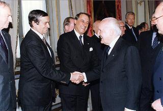 Incontro e successiva colazione con gli ambasciatori dei Paesi membri dell'Unione Europea