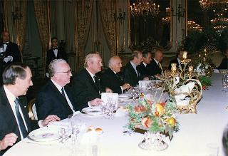 Incontro e successiva colazione con gli ambasciatori dei Paesi membri dell'Unione Europea
