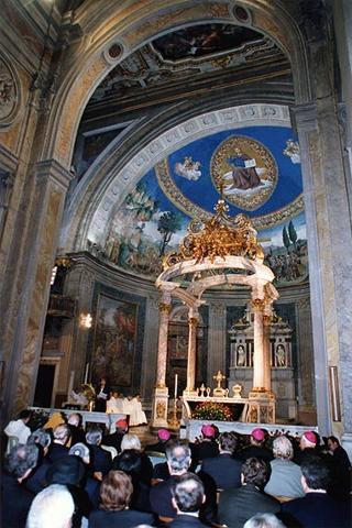 Roma, Basilica di Santa Croce in Gerusalemme: intervento alla cerimonia di traslazione delle Reliquie della Passione di Nostro Signore Gesù Cristo