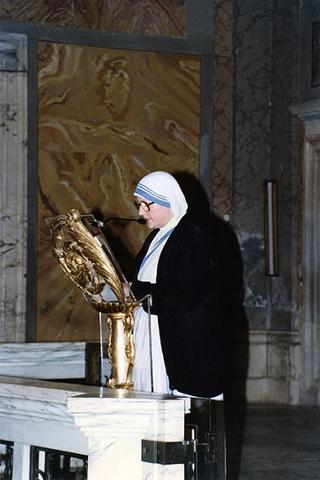 Roma, Basilica di Santa Croce in Gerusalemme: intervento alla cerimonia di traslazione delle Reliquie della Passione di Nostro Signore Gesù Cristo