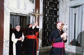 Roma, Basilica di Santa Croce in Gerusalemme: intervento alla cerimonia di traslazione delle Reliquie della Passione di Nostro Signore Gesù Cristo