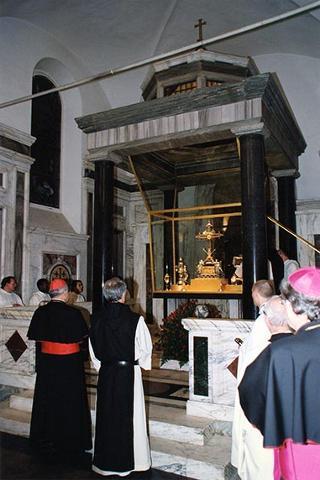 Roma, Basilica di Santa Croce in Gerusalemme: intervento alla cerimonia di traslazione delle Reliquie della Passione di Nostro Signore Gesù Cristo