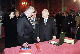 Incontro, scambio di onorificenze e successivo pranzo in onore del Presidente della Repubblica Slovacca e della signora Kovac