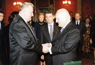 Incontro, scambio di onorificenze e successivo pranzo in onore del Presidente della Repubblica Slovacca e della signora Kovac