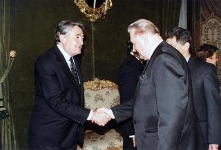 Incontro, scambio di onorificenze e successivo pranzo in onore del Presidente della Repubblica Slovacca e della signora Kovac