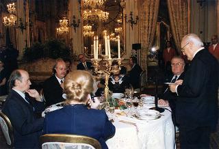 Incontro, scambio di onorificenze e successivo pranzo in onore del Presidente della Repubblica Slovacca e della signora Kovac