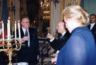 Incontro, scambio di onorificenze e successivo pranzo in onore del Presidente della Repubblica Slovacca e della signora Kovac