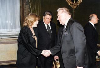 Incontro, scambio di onorificenze e successivo pranzo in onore del Presidente della Repubblica Slovacca e della signora Kovac