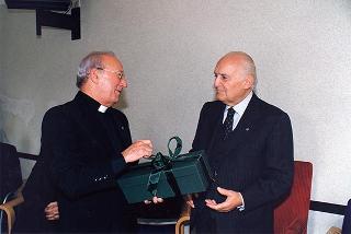 Milano: intervento del Presidente della Repubblica alla cerimonia di premiazione del III Concorso letterario promosso da "Famiglia Cristiana"