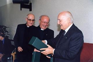 Milano: intervento del Presidente della Repubblica alla cerimonia di premiazione del III Concorso letterario promosso da "Famiglia Cristiana"