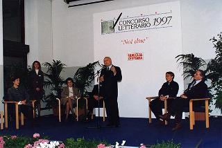 Milano: intervento del Presidente della Repubblica alla cerimonia di premiazione del III Concorso letterario promosso da "Famiglia Cristiana"
