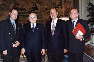 Vincenzo e Claudio Guerra, per presentare due volumi dedicati agli italiani, emigrati in Canada e negli Stati Uniti, divenuti famosi grazie al loro lavoro