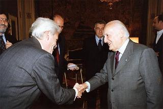 Arch. Raffaele Sirica, presidente del Consiglio nazionale degli architetti, con il nuovo Consiglio nazionale dell'Ordine