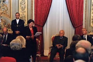Renata Speranza, presidente dell'Associazione degli ex allievi e amici dei "Giuseppini del Murialdo", con una delegazione