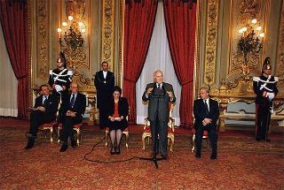 Renata Speranza, presidente dell'Associazione degli ex allievi e amici dei "Giuseppini del Murialdo", con una delegazione