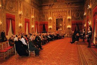 Renata Speranza, presidente dell'Associazione degli ex allievi e amici dei "Giuseppini del Murialdo", con una delegazione