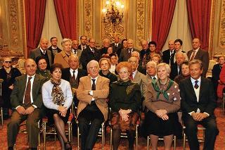 Renata Speranza, presidente dell'Associazione degli ex allievi e amici dei "Giuseppini del Murialdo", con una delegazione