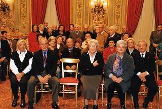 Renata Speranza, presidente dell'Associazione degli ex allievi e amici dei "Giuseppini del Murialdo", con una delegazione