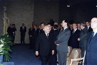 Roma: intervento del Presidente della Repubblica all'inaugurazione dell'anno accademico 1997-1998 della Scuola sottufficiali Carabinieri