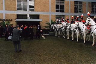 Roma: intervento del Presidente della Repubblica all'inaugurazione dell'anno accademico 1997-1998 della Scuola sottufficiali Carabinieri