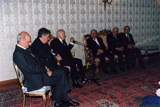 On. Luigi Arisio, presidente della Federazione dei Maestri del lavoro d'Italia, con il Consiglio nazionale