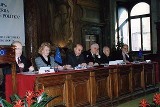 Roma, Palazzo della Cancelleria: intervento del Presidente della Repubblica al Seminario internazionale "Ripensiamo l'Europa: dal primo dopoguerra al rilancio dell'unione politica"