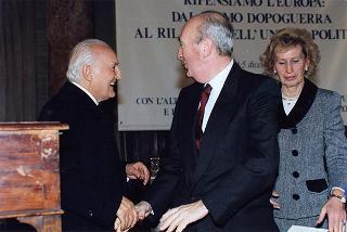 Roma, Palazzo della Cancelleria: intervento del Presidente della Repubblica al Seminario internazionale "Ripensiamo l'Europa: dal primo dopoguerra al rilancio dell'unione politica"