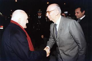 Roma, Teatro Eliseo: intervento del Presidente della Repubblica alla rappresentazione del dramma Morte di un commesso viaggiatore di Arthur Miller