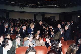 Roma, Teatro Eliseo: intervento del Presidente della Repubblica alla rappresentazione del dramma Morte di un commesso viaggiatore di Arthur Miller