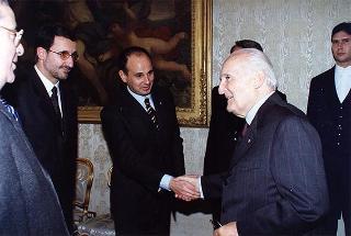 Denis Zigante, presidente della Federazione delle Associazioni degli esuli istriani, fiumani, dalmati, con gli esponenti delle predette Associazioni