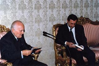 Denis Zigante, presidente della Federazione delle Associazioni degli esuli istriani, fiumani, dalmati, con gli esponenti delle predette Associazioni