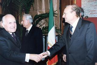 Roma, Palazzo Giustiniani: intervento del Presidente della Repubblica all'incontro con i Costituenti, in occasione delle celebrazioni del 50° anniversario della Costituzione