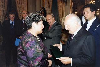 Incontro con Madre Maria Emanuela Jacovone, Vicaria generale delle Suore Missionarie di Gesù Eterno Sacerdote, con una delegazione di aderenti al "Movimento Apostolico Nuovi"