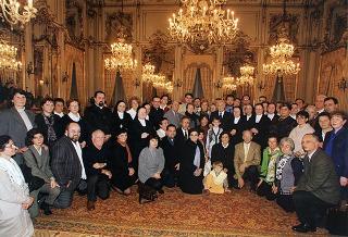 Incontro con Madre Maria Emanuela Jacovone, Vicaria generale delle Suore Missionarie di Gesù Eterno Sacerdote, con una delegazione di aderenti al "Movimento Apostolico Nuovi"