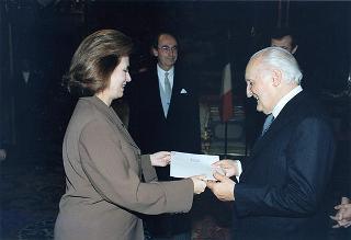 Signora Myrna Y. Kleopas, nuovo ambasciatore della Repubblica di Cipro: presentazione lettere credenziali