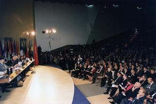 Napoli: intervento del Presidente della Repubblica all'inaugurazione del II Forum Civile Euromed ed alla cerimonia di presentazione dell'opera collettanea Napoli e i suoi Avvocati. Oggi