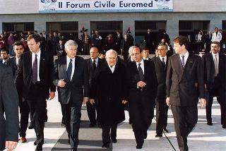 Napoli: intervento del Presidente della Repubblica all'inaugurazione del II Forum Civile Euromed ed alla cerimonia di presentazione dell'opera collettanea Napoli e i suoi Avvocati. Oggi