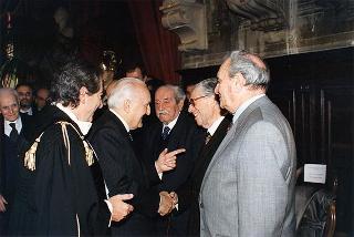 Napoli: intervento del Presidente della Repubblica all'inaugurazione del II Forum Civile Euromed ed alla cerimonia di presentazione dell'opera collettanea Napoli e i suoi Avvocati. Oggi
