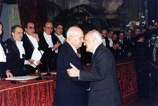 Napoli: intervento del Presidente della Repubblica all'inaugurazione del II Forum Civile Euromed ed alla cerimonia di presentazione dell'opera collettanea Napoli e i suoi Avvocati. Oggi