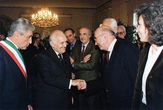 Napoli: intervento del Presidente della Repubblica all'inaugurazione del II Forum Civile Euromed ed alla cerimonia di presentazione dell'opera collettanea Napoli e i suoi Avvocati. Oggi