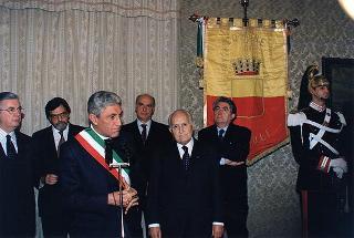 Napoli: intervento del Presidente della Repubblica all'inaugurazione del II Forum Civile Euromed ed alla cerimonia di presentazione dell'opera collettanea Napoli e i suoi Avvocati. Oggi