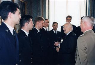 Delegazione di allievi dell'Accademia Navale di Livorno, in servizio di guardia d'onore al Palazzo del Quirinale