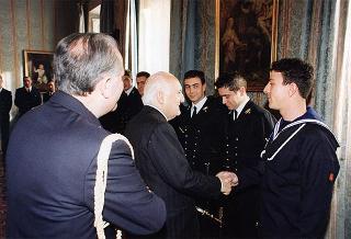 Delegazione di allievi dell'Accademia Navale di Livorno, in servizio di guardia d'onore al Palazzo del Quirinale